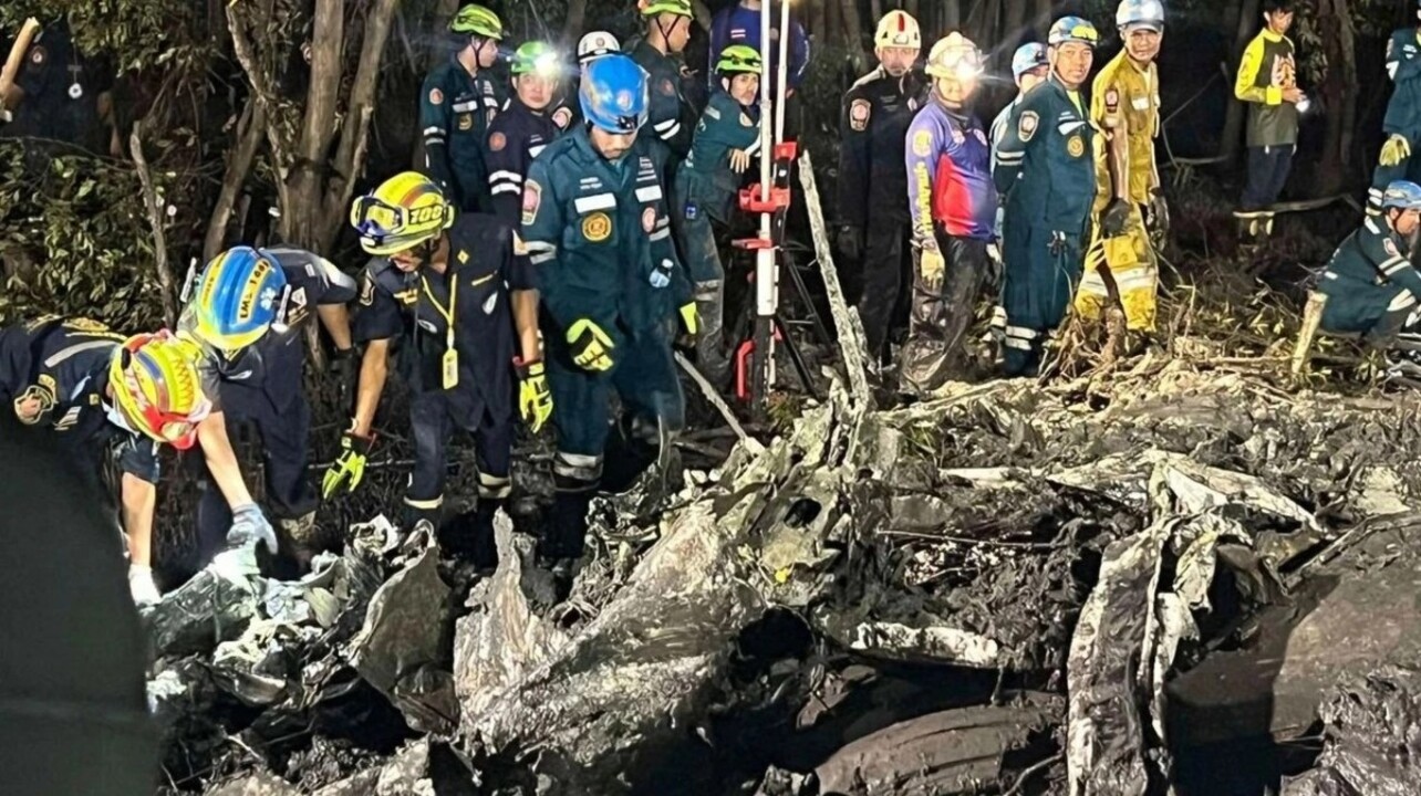 Düşen uçaktaki cesetler 2 gün sonra bulundu