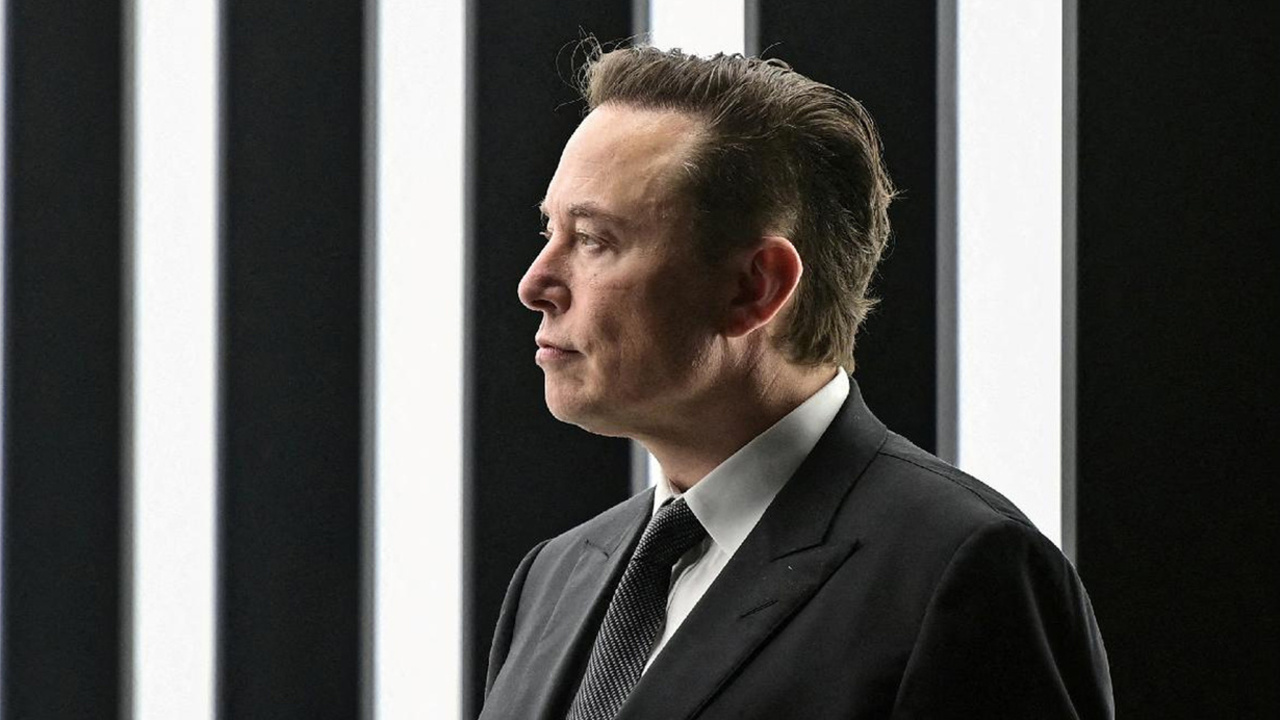 Elon Musk milyonlarca kişiye beyin çipi takmak istiyor