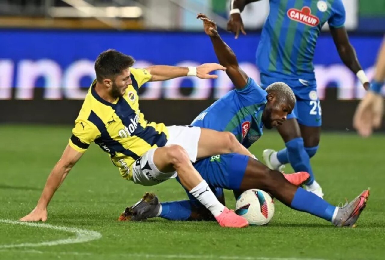 Fenerbahçe-Çaykur Rizespor'un yıldızı Fred oldu!
