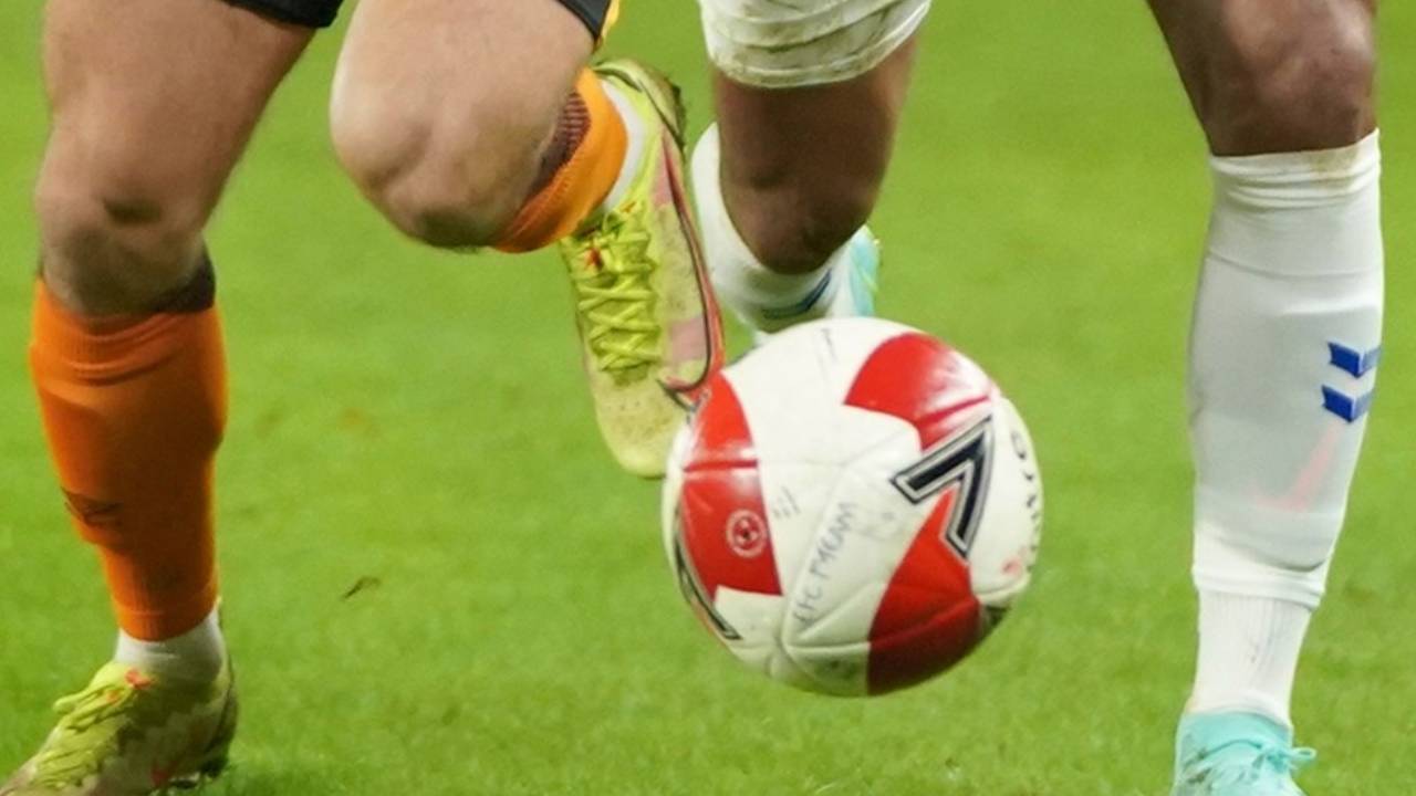 https://gazetehudut.com/images/haberler/2024/08/futbol-1.jpg