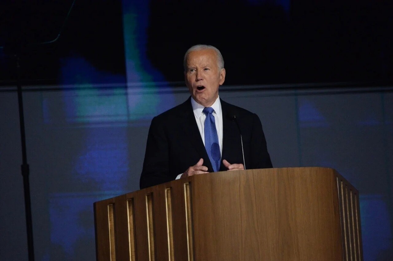 Joe Biden dönemi kapandı Gözyaşları içinde görevini bıraktı