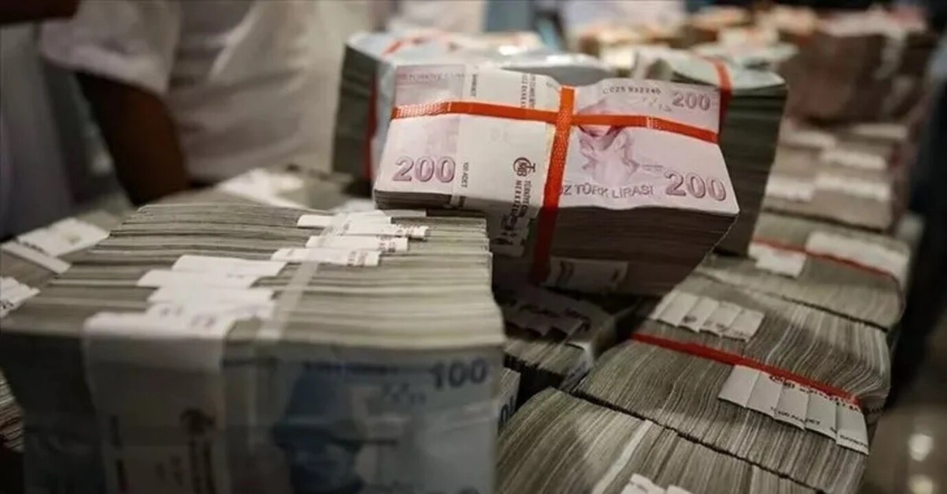 Maliye Bakanlığı 16,9 milyar lira borçlandı