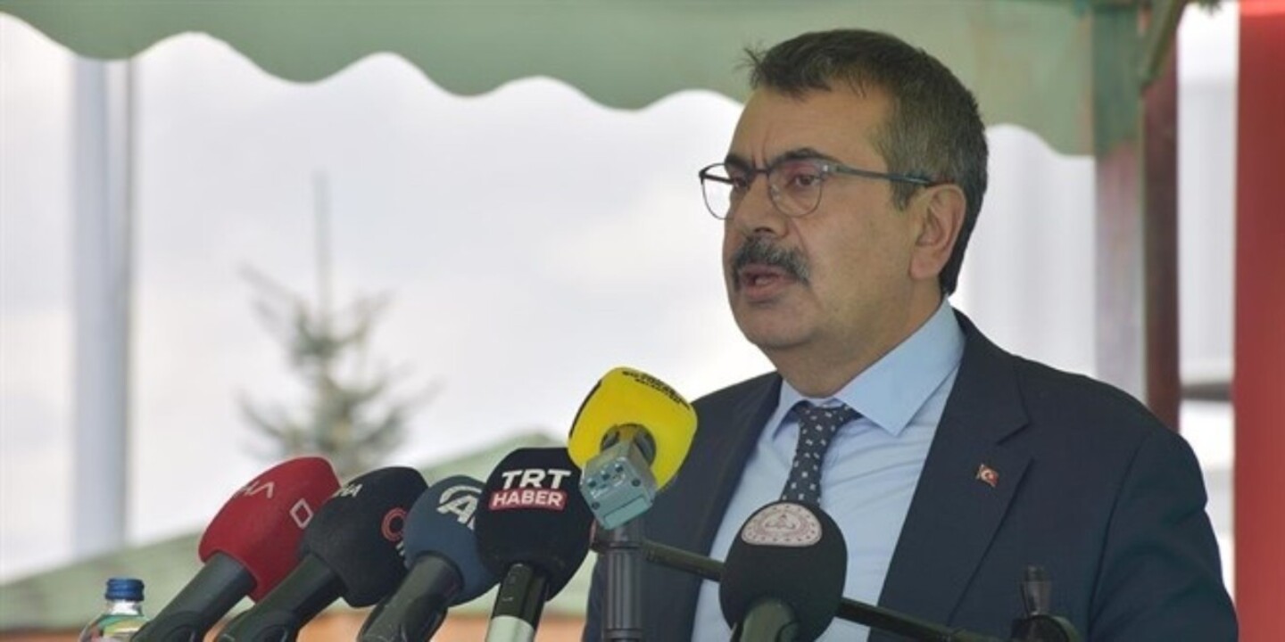 Bakan Tekin müjdeyi duyurdu 30 bin yeni temizlik personeli alınacak!